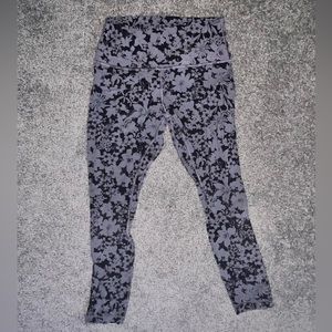 Pre-owned Lululemon Align leggings size 8